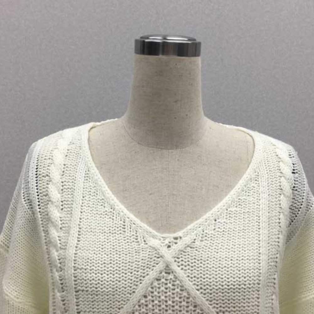 Cozy Cable Knit Fringe Sleeve Oversized Sweater Top - Picture 7 of 7